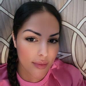 Meet your Posher, Veronica